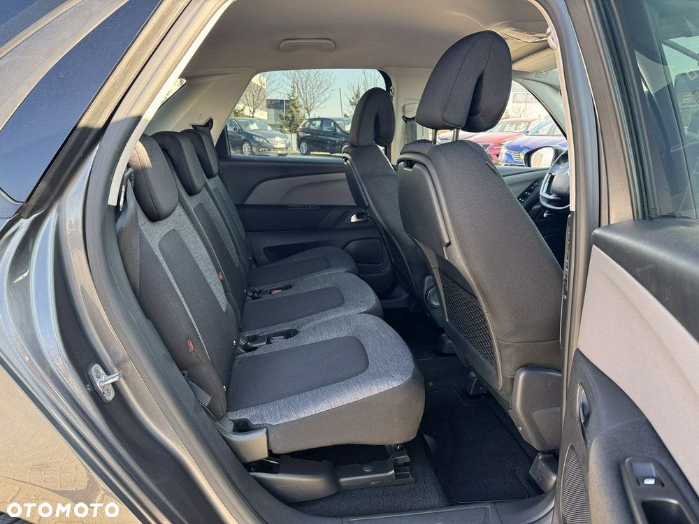 Citroën C4 SpaceTourer - 20