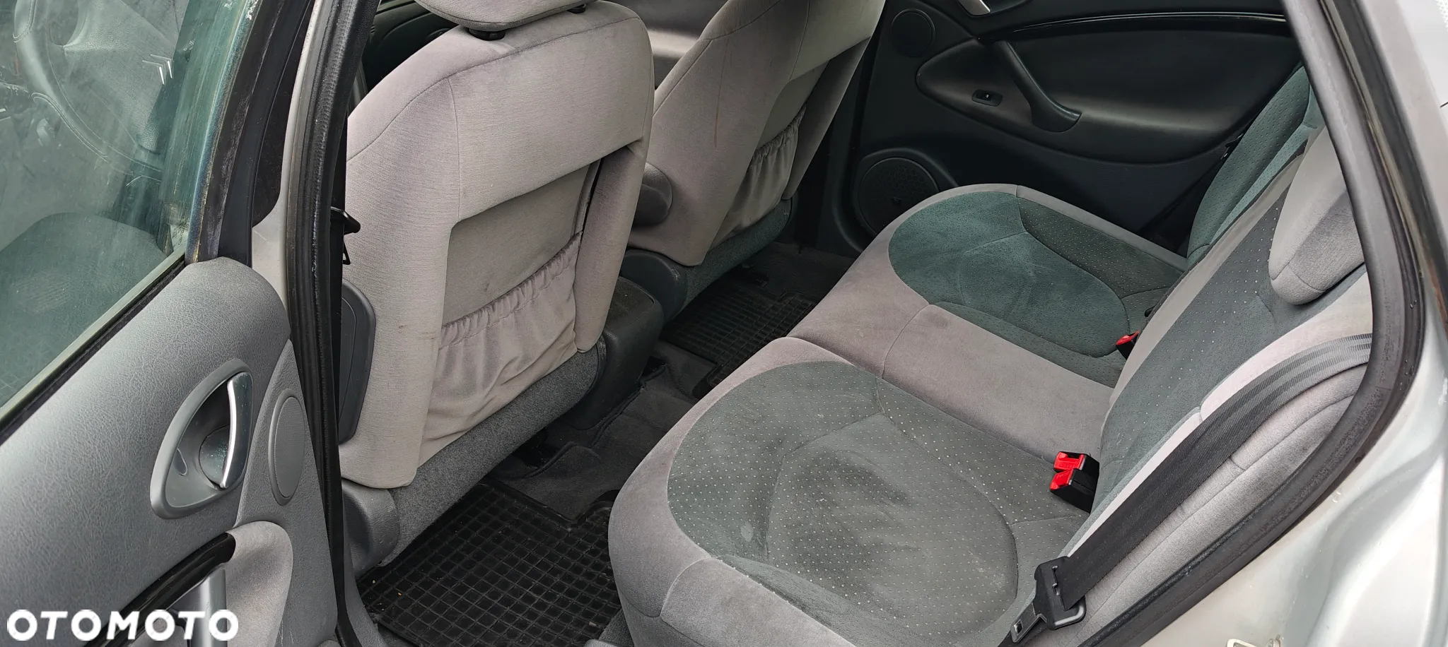 Citroën C5 3.0 V6 Exclusive - 12
