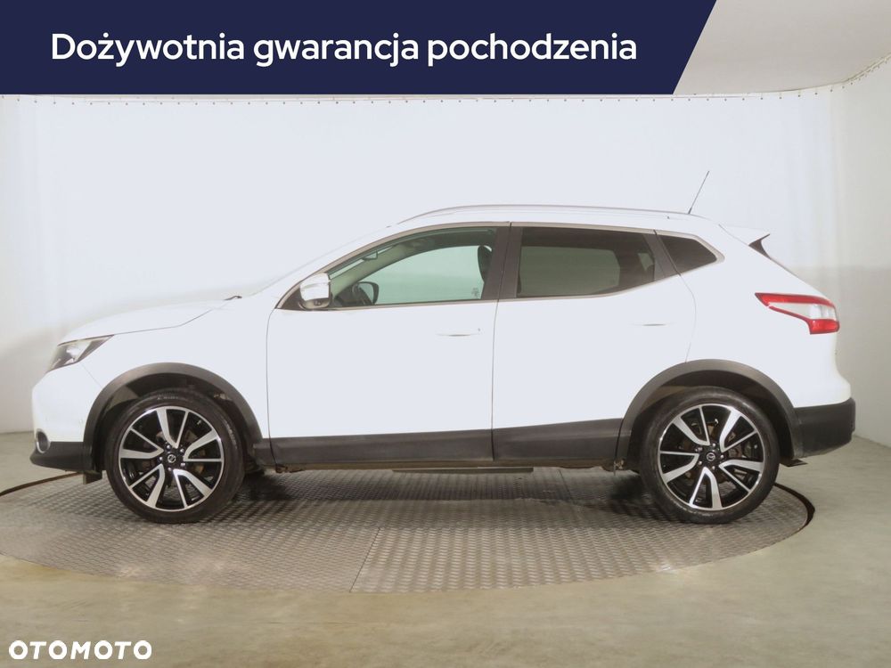 Nissan Qashqai - 4