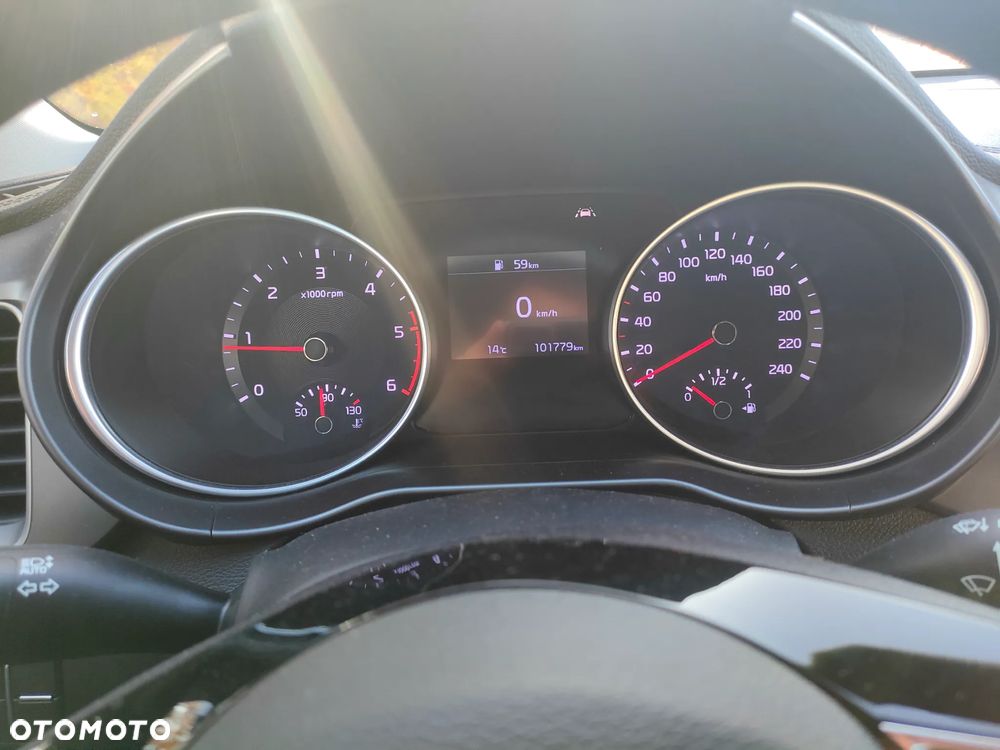 Kia Ceed 1.6 CRDi SCR S - 15