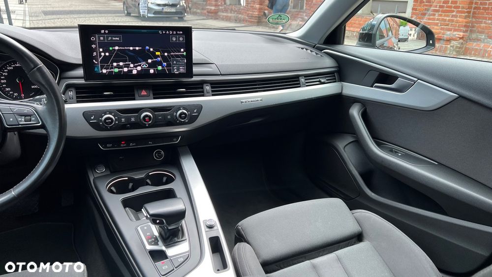 Audi A4 Avant 40 TDI Quattro S tronic - 9
