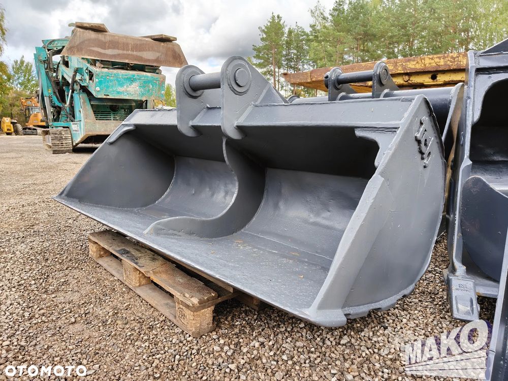 Łyżka skarpowa TCH 210cm Miller fi 80