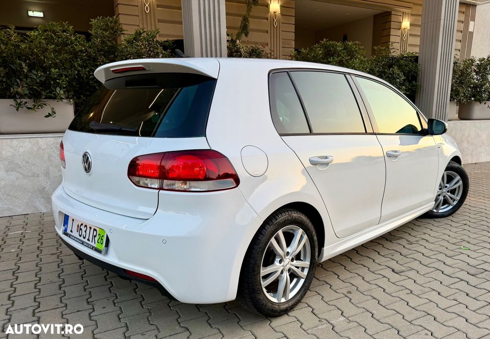 Volkswagen Golf 2.0 TDI DPF Sportline - 20
