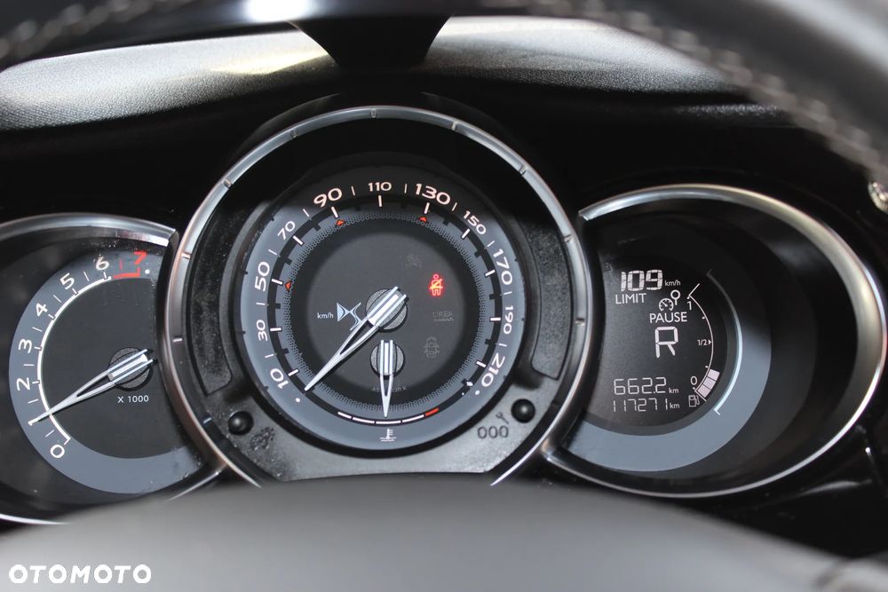 DS Automobiles DS 3 - 18