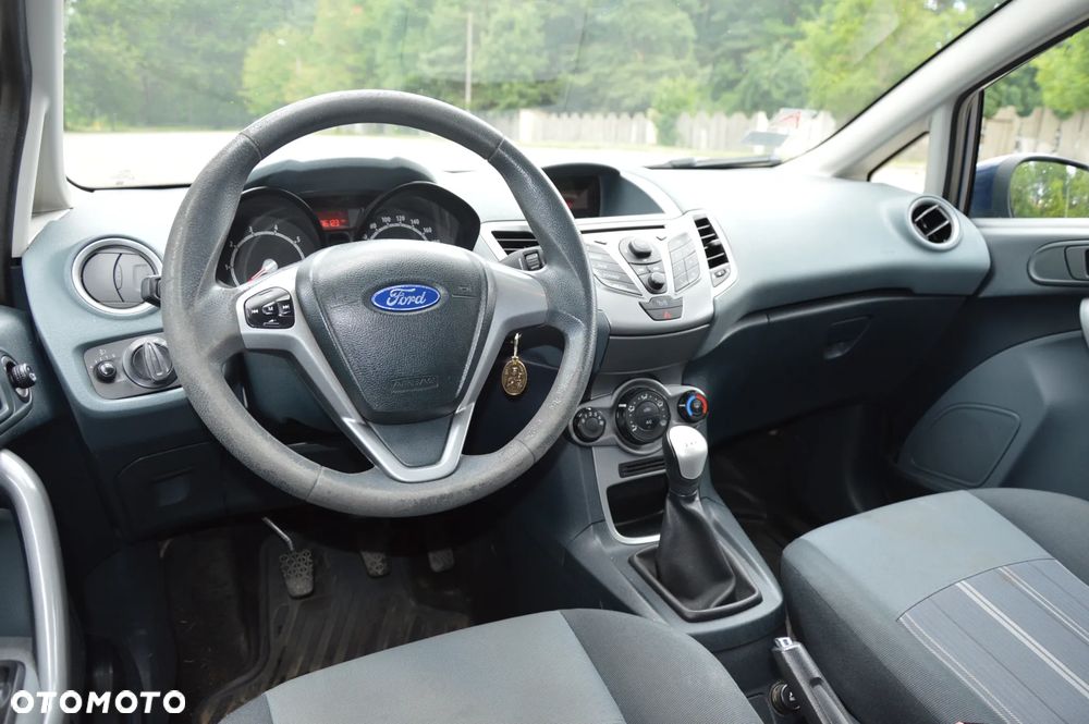 Ford Fiesta - 11