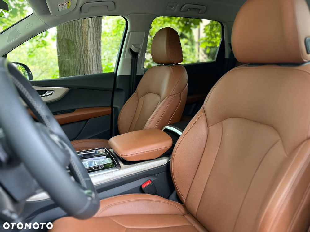 Audi Q7 - 4