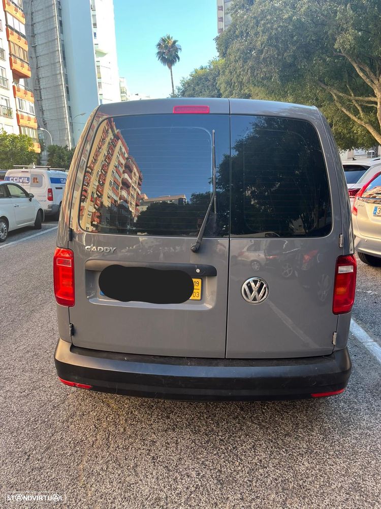 VW Caddy 2.0 TDI - 11
