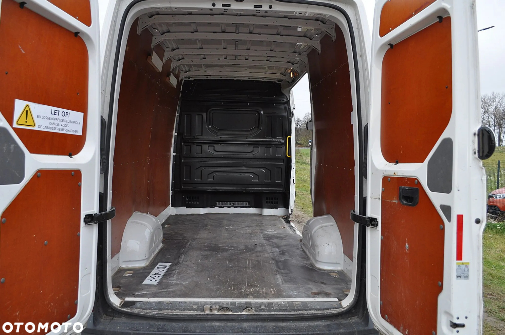 Volkswagen Crafter - 18