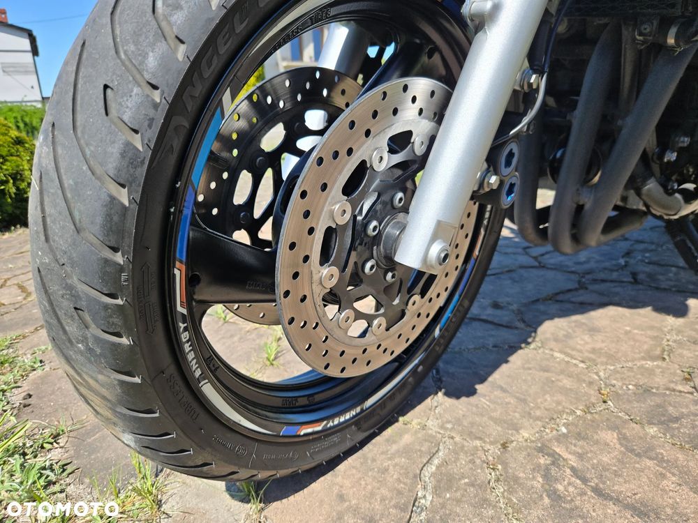 Yamaha FZS - 18