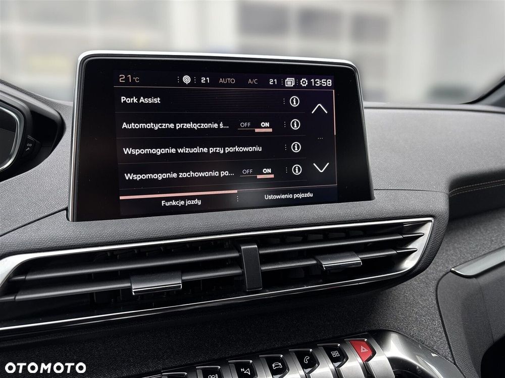 Peugeot 5008 1.6 PureTech GT Line S&S EAT8 - 26