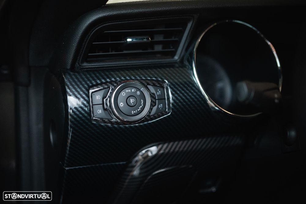 Ford Mustang 2.3 Eco Boost - 46