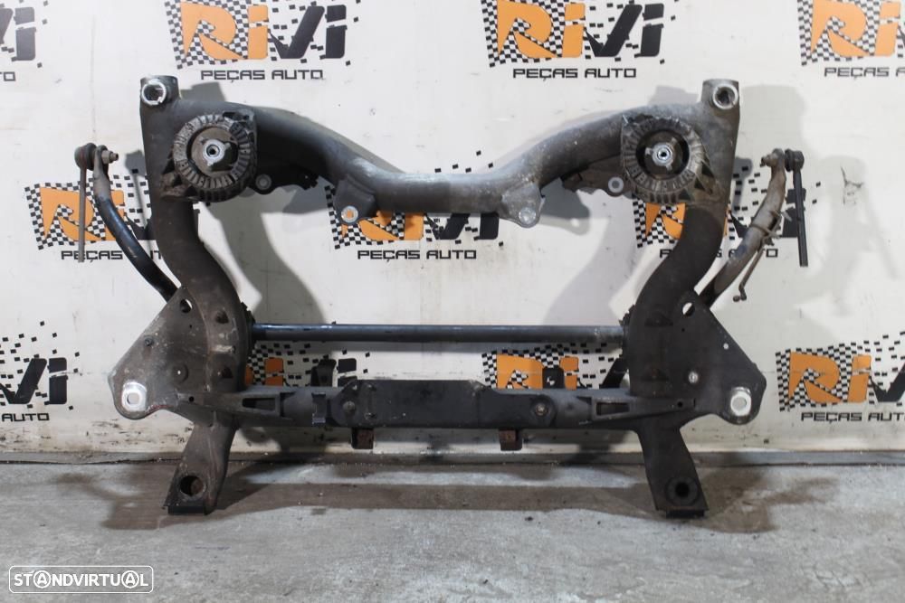 Charriot Mercedes-Benz C-Class (W204)  Charriot Mercedes W204 Cdi - 1