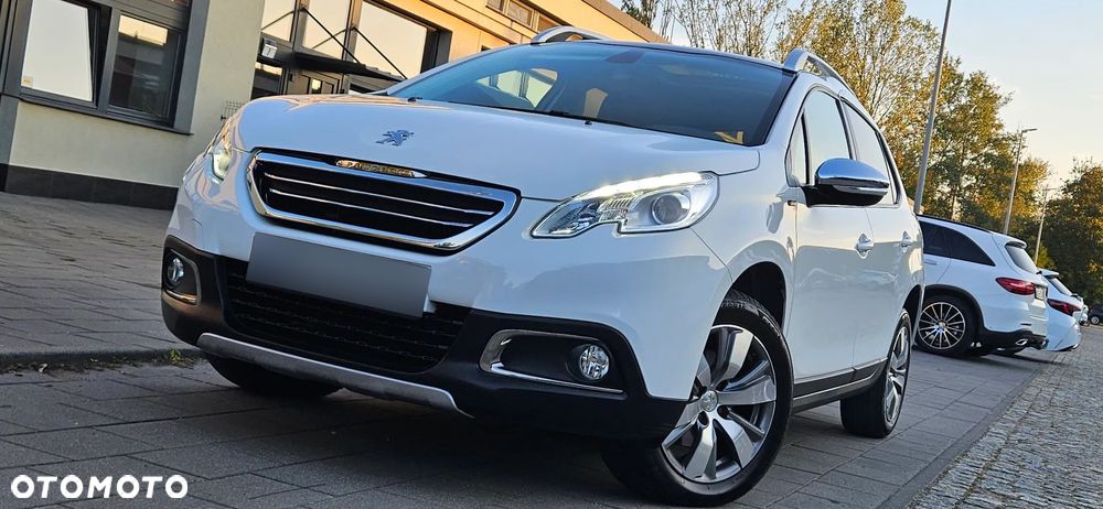 Peugeot 2008 1.2 Pure Tech Style S&S - 14