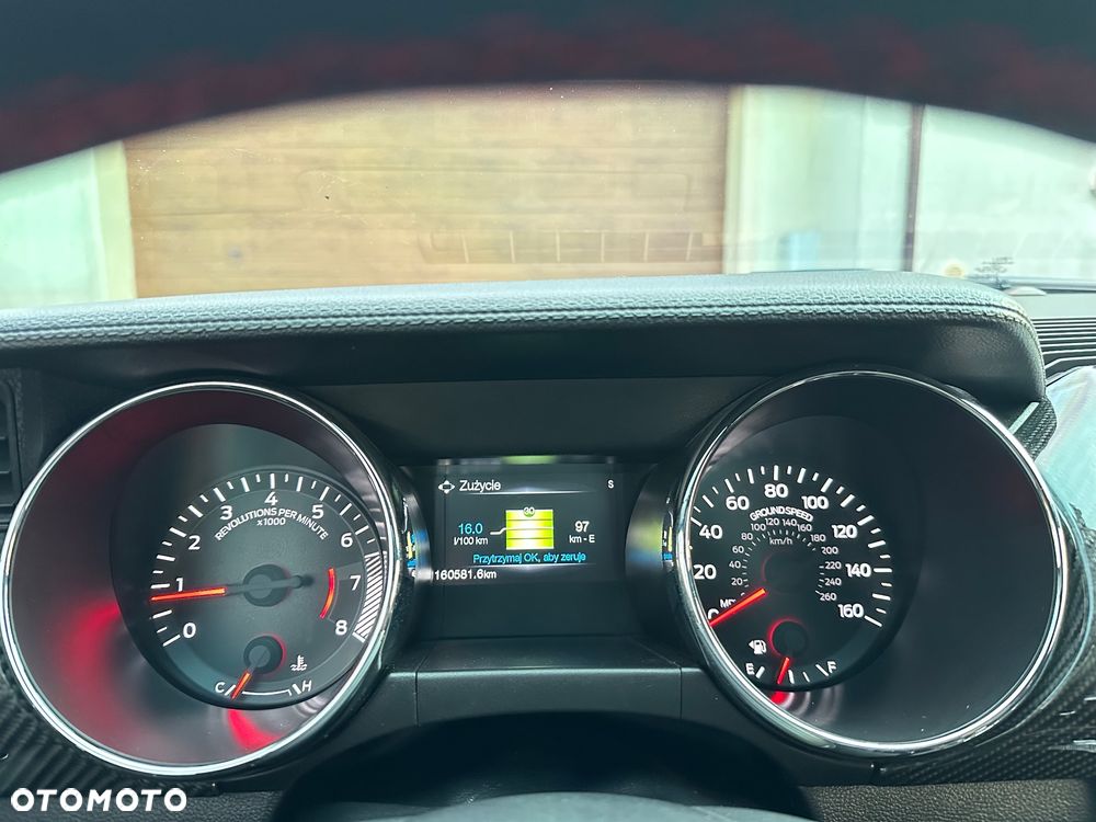 Ford Mustang 5.0 V8 GT - 13