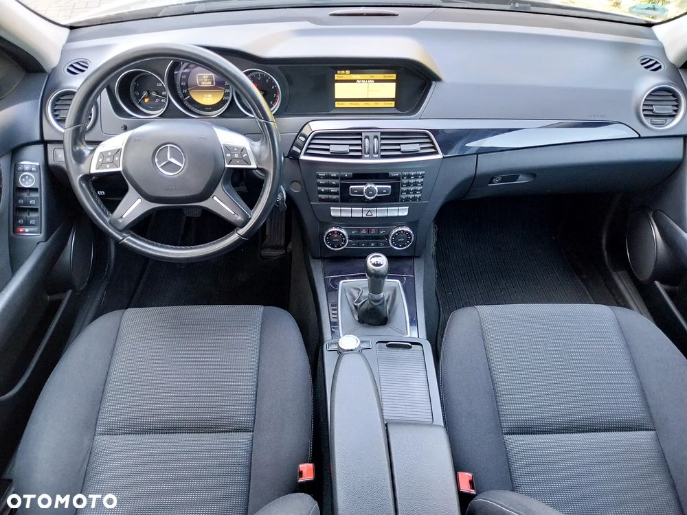 Mercedes-Benz Klasa C 180 BlueEFFICIENCY - 6