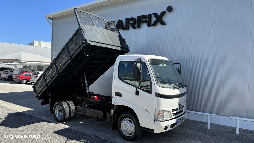 Toyota Dyna 3.0 D-4D Tri-Basculante - 5