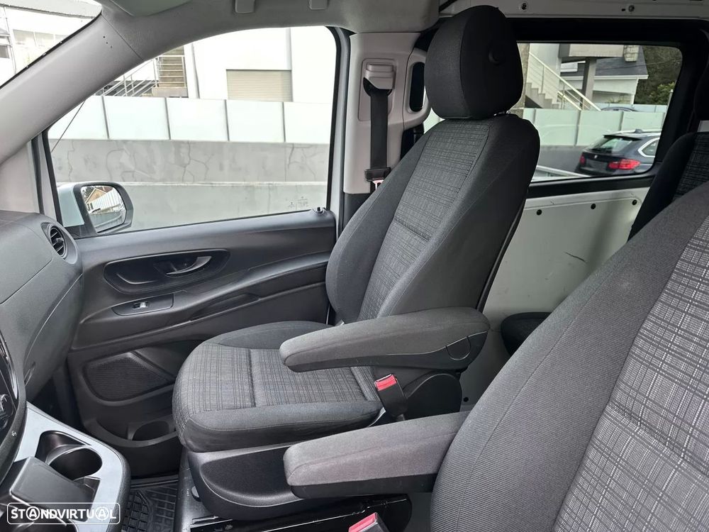 Mercedes-Benz Vito Tourer Longa Aut. PRO - 19