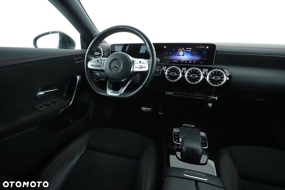Mercedes-Benz CLA - 20