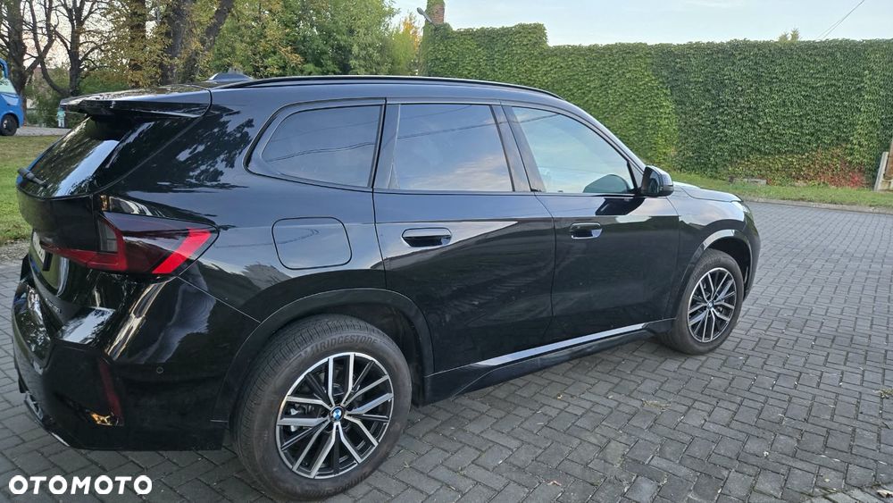 BMW X1 xDrive25i M Sport - 4