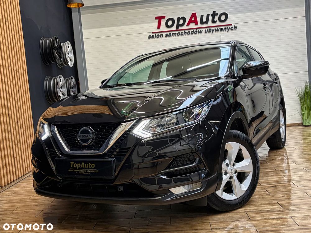Nissan Qashqai - 1