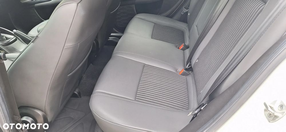 Fiat Tipo 1.4 T-Jet 16v S-Design - 11
