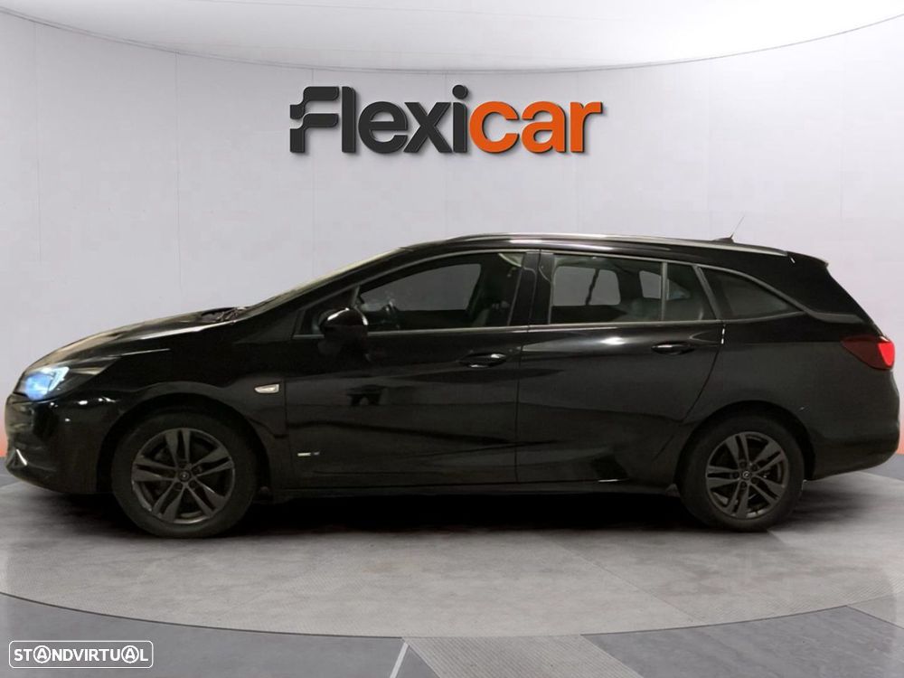 Opel Astra Sports Tourer - 3