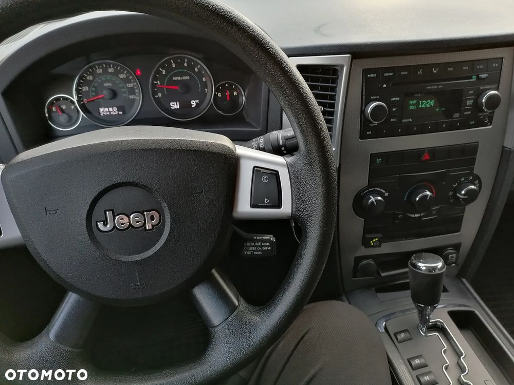 Jeep Grand Cherokee 3.7 4x4 Laredo - 15