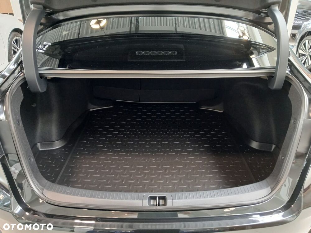 Toyota Corolla 1.8 Hybrid Style - 30