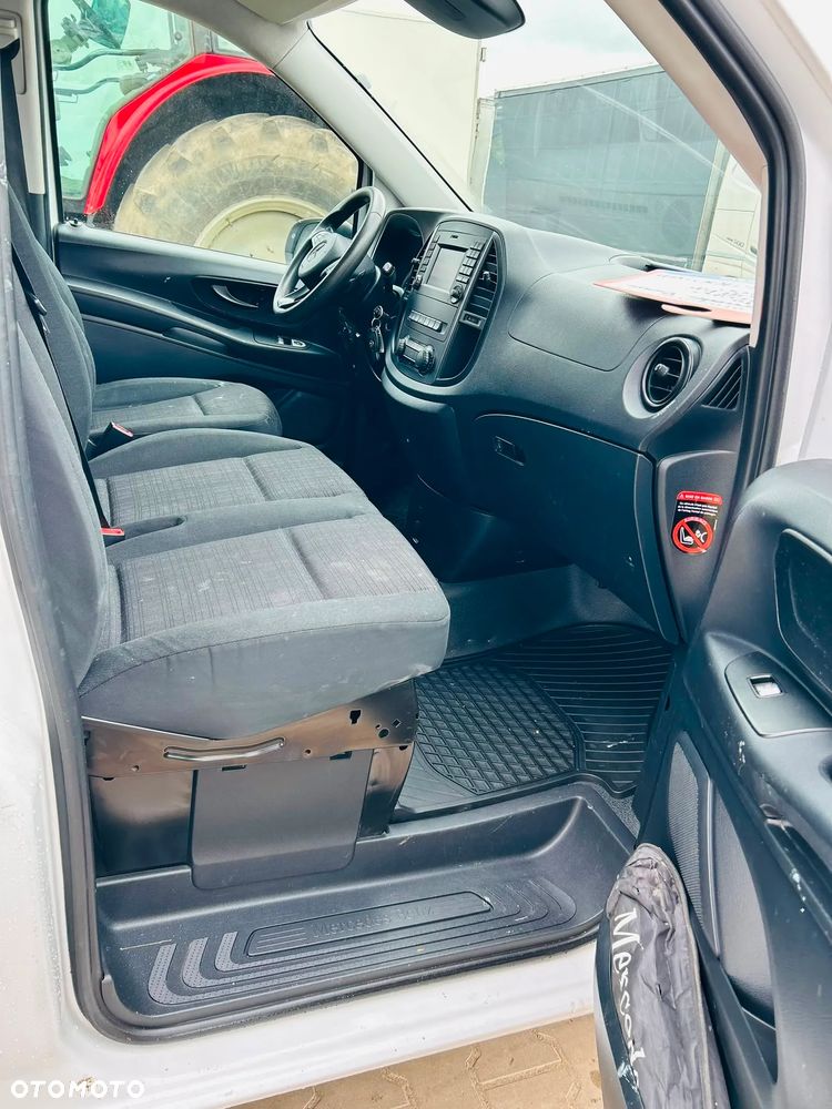 Mercedes-Benz Vito - 12