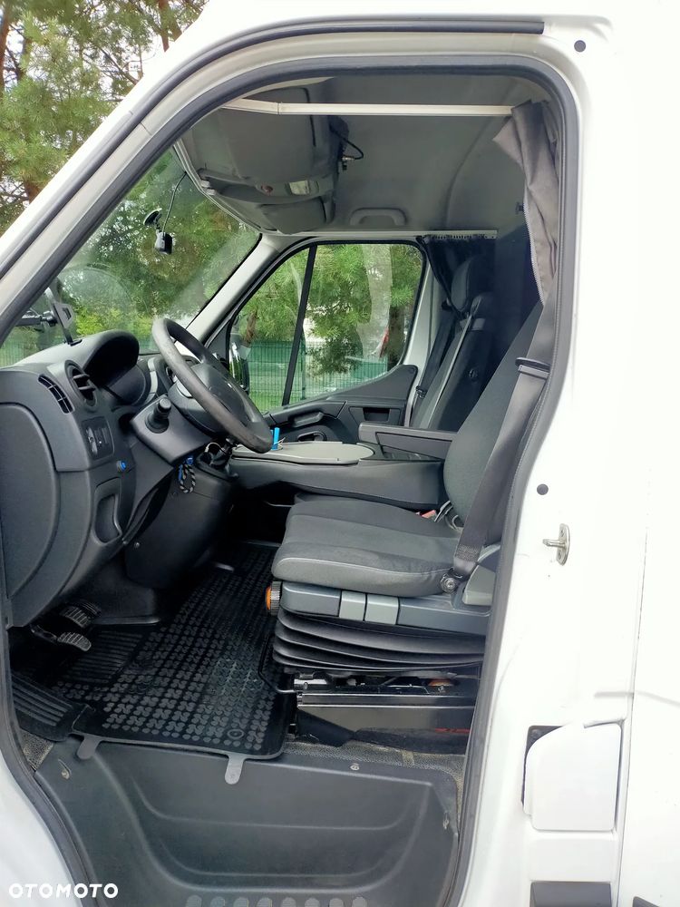 Renault Master - 3