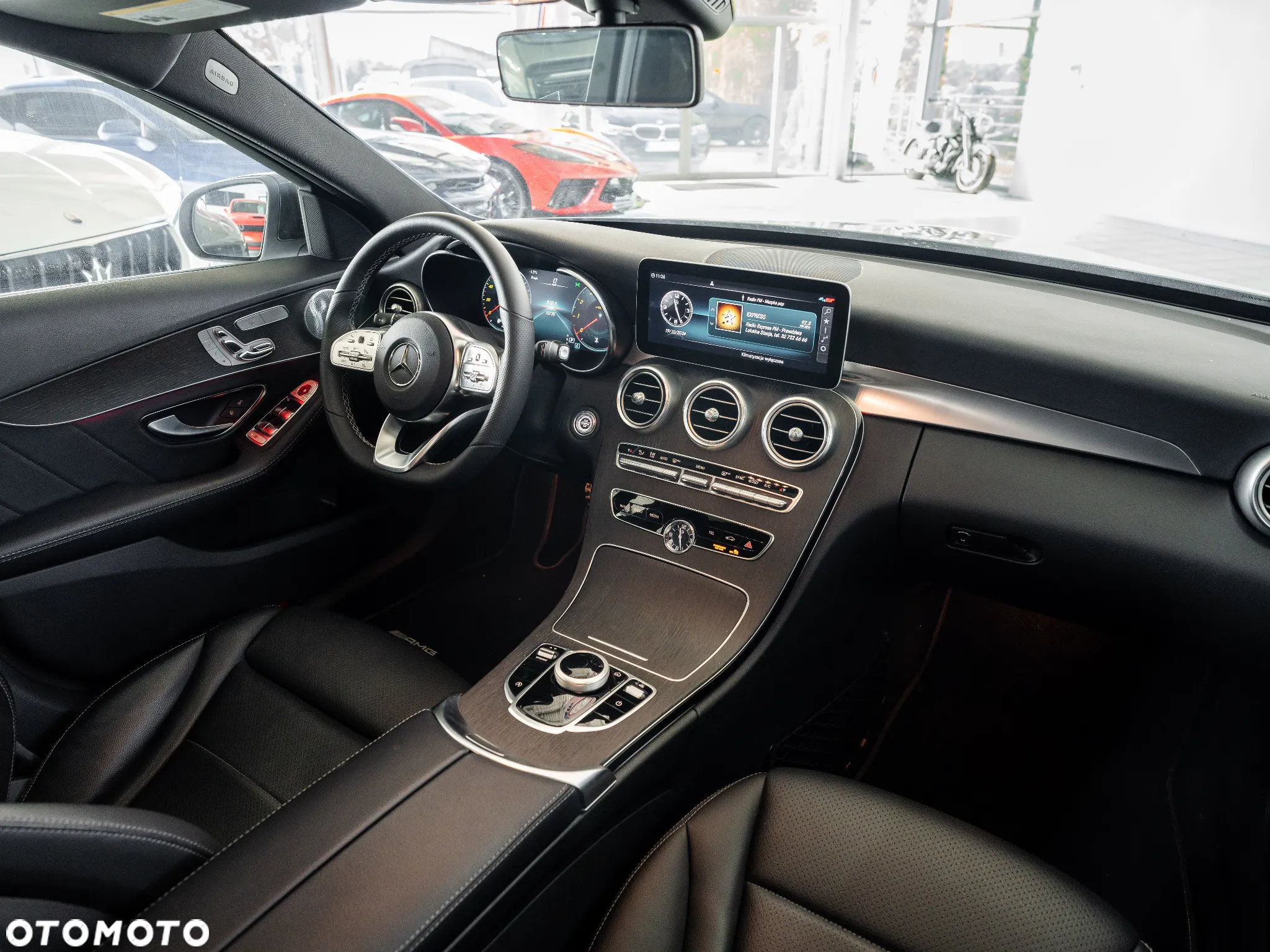 Mercedes-Benz Klasa C 300 4MATIC 9G-TRONIC - 15