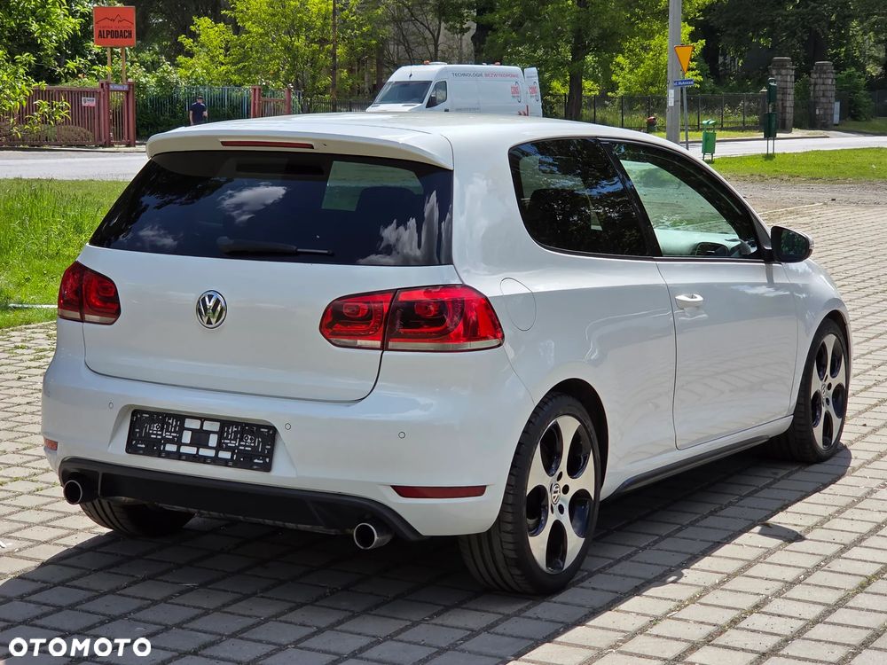 Volkswagen Golf 2.0 GTI - 5