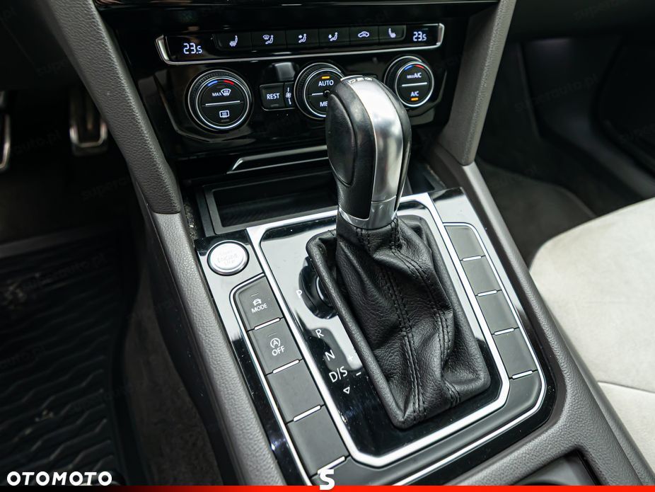 Volkswagen Arteon 2.0 TDI Elegance DSG - 22