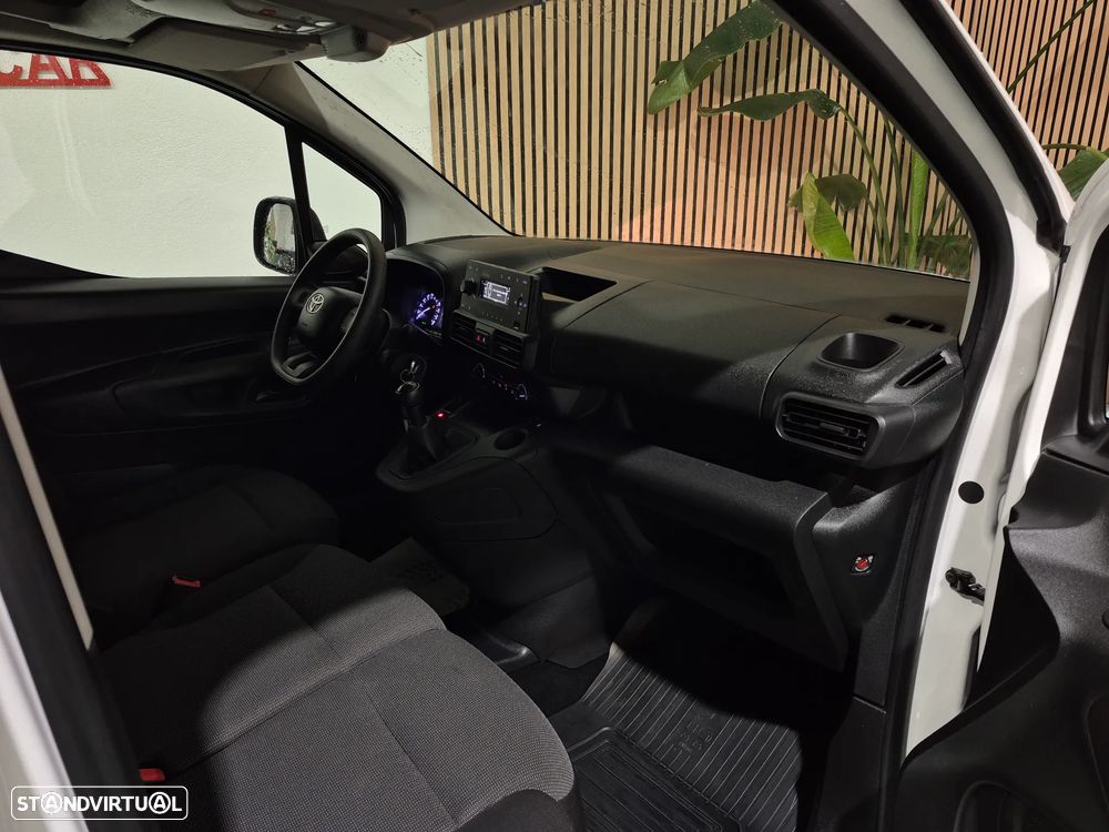 Toyota Proace - 2021 - 110.000KM | GARANTIA | 3 LUG. - NACIONAL - 16