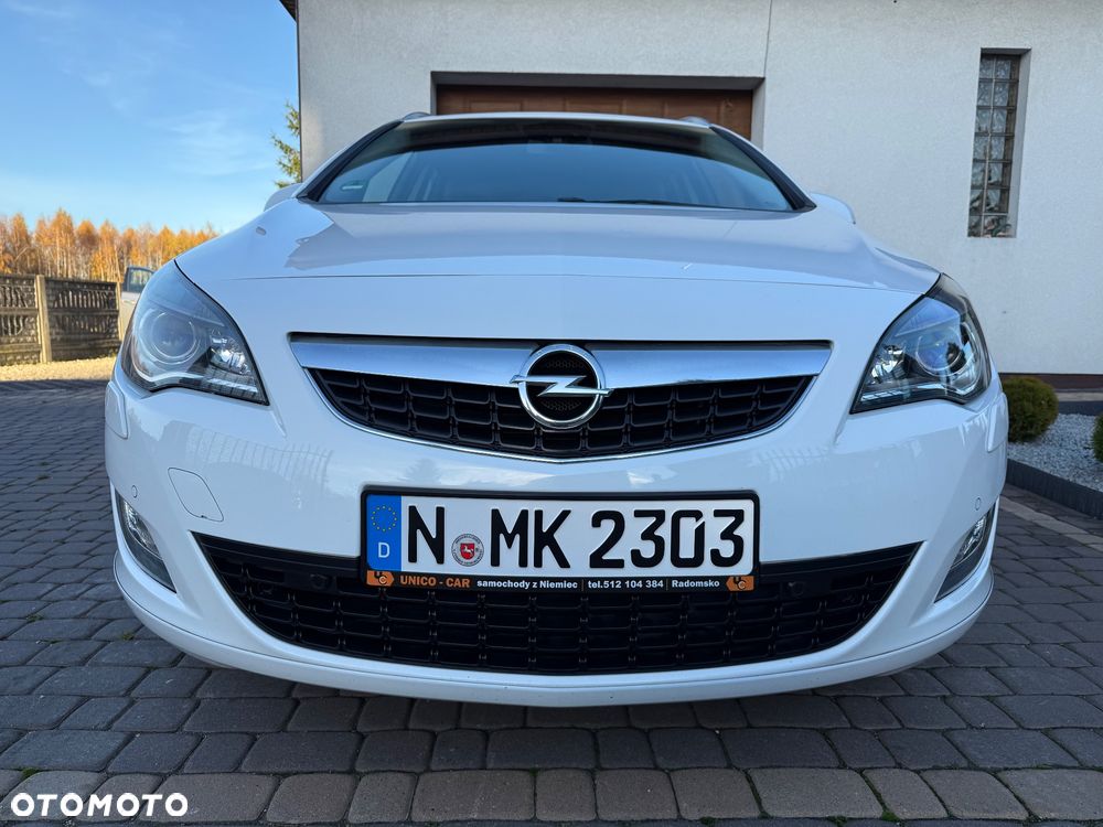 Opel Astra 1.6 Turbo Sports Tourer Innovation - 2