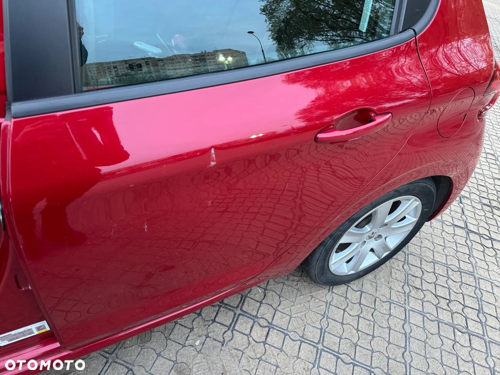 Peugeot 208 PureTech 110 Stop & Start Allure - 10