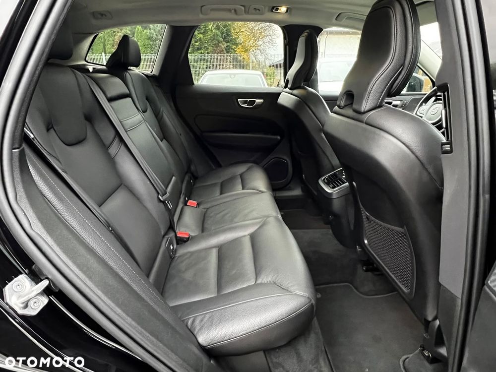 Volvo XC 60 B4 D Geartronic RDesign - 18