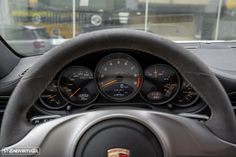 Porsche 911 (997) GT3 RS - 13