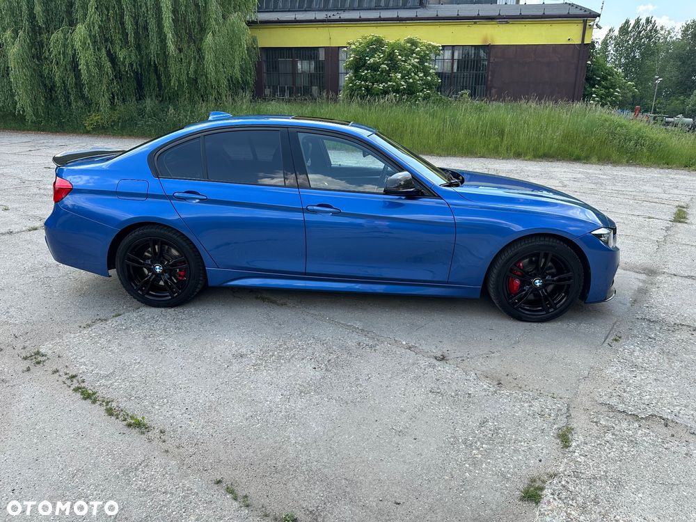 BMW Seria 3 330i M Sport sport - 4