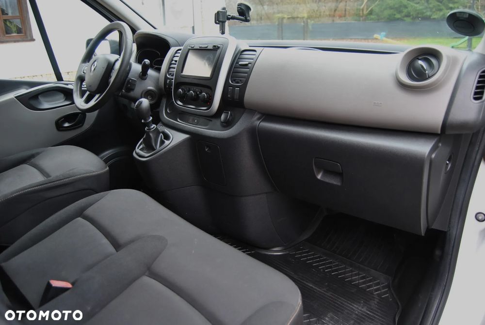 Renault Trafic - 6