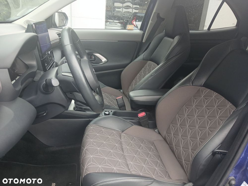 Toyota Yaris Cross Hybrid 1.5 Executive AWD - 15