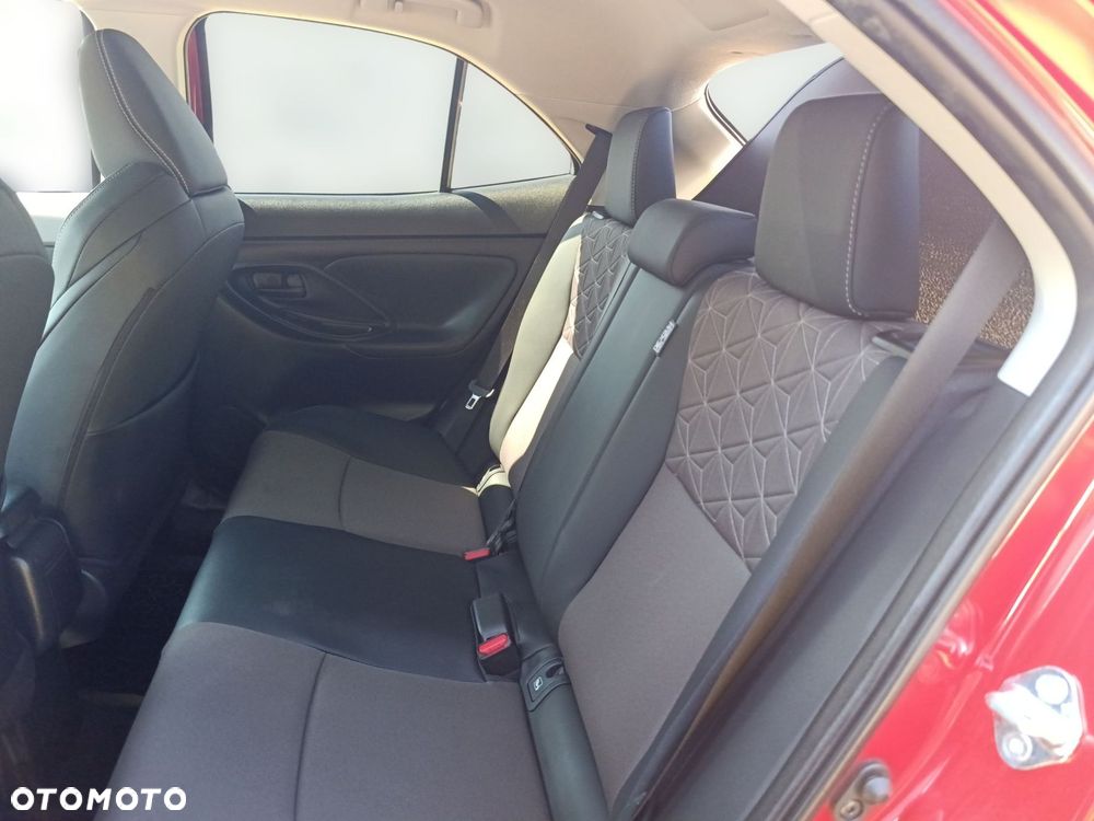 Toyota Yaris Cross Hybrid 1.5 Executive AWD - 14