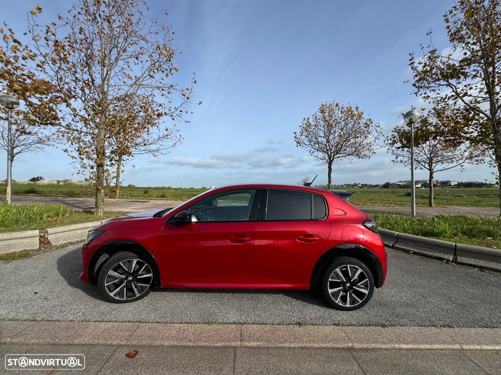 Peugeot 208 1.2 PureTech GT Pack EAT8 - 1