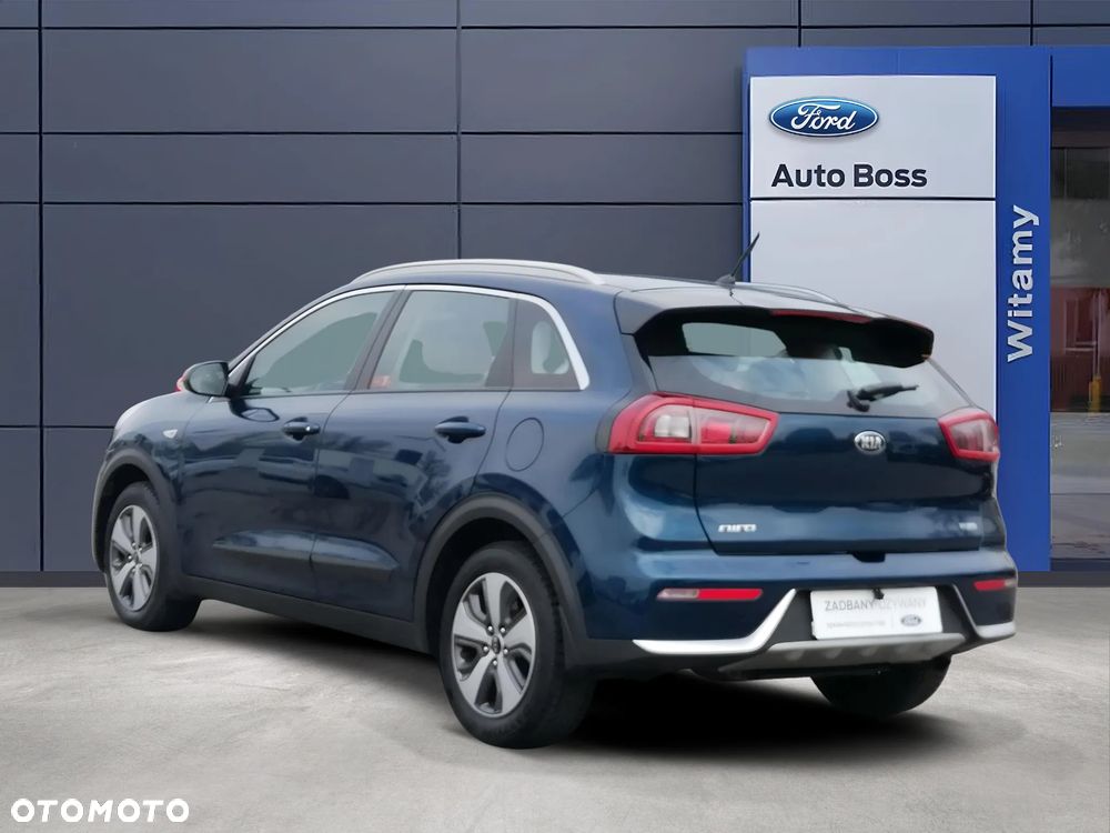 Kia Niro 1.6 GDI Hybrid M - 3