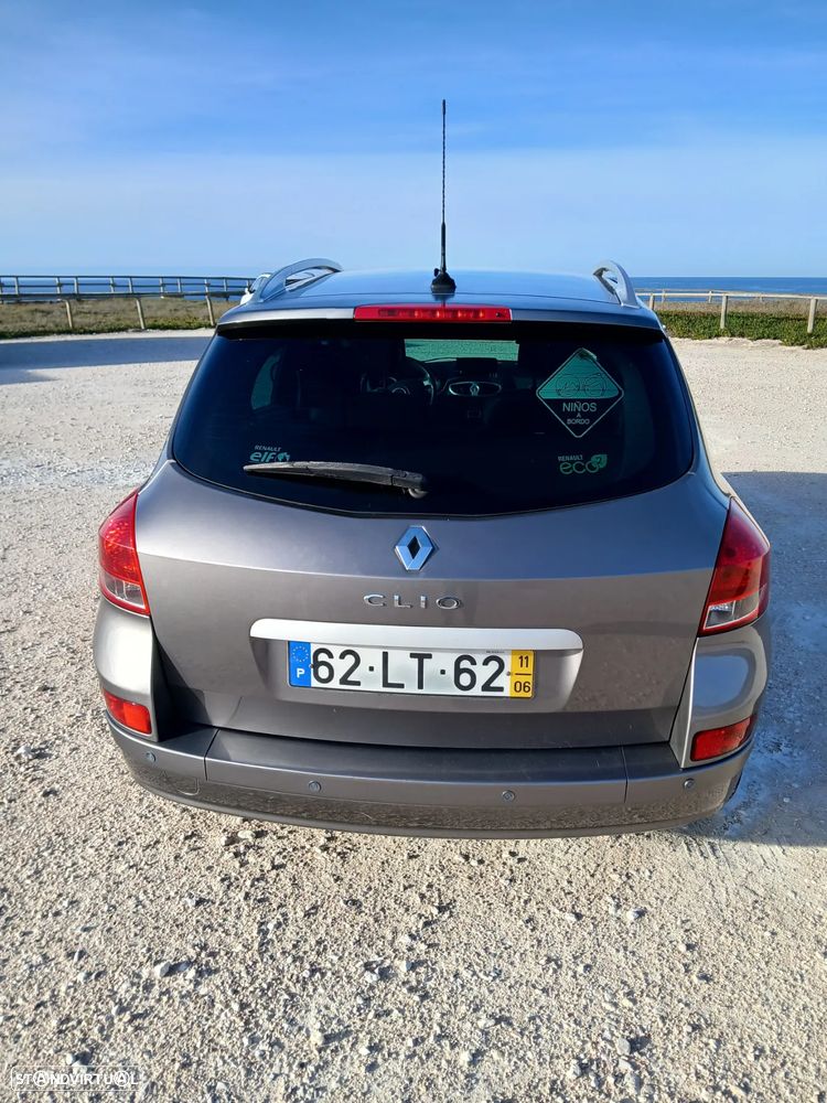 Renault Clio Break 1.2 16V Dynamique S - 5