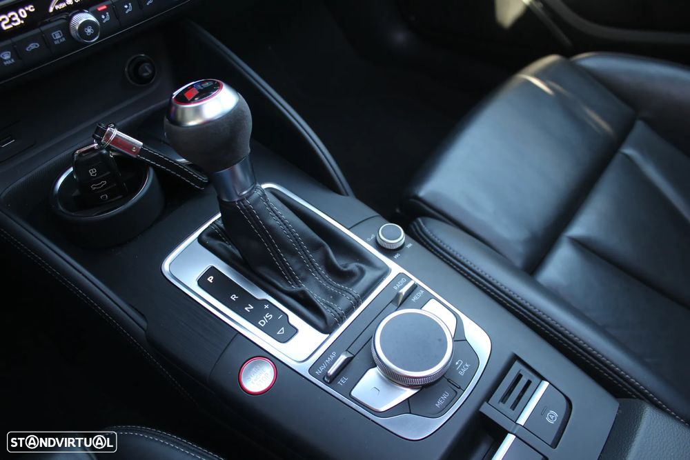 Audi RS3 Limousine - 20