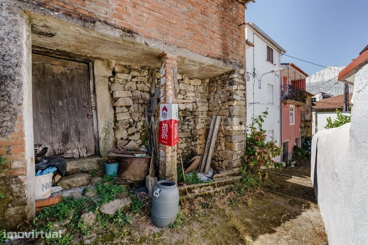 Casa/Vivenda para recuperar V1 Fundão - Grande imagem: 3/4