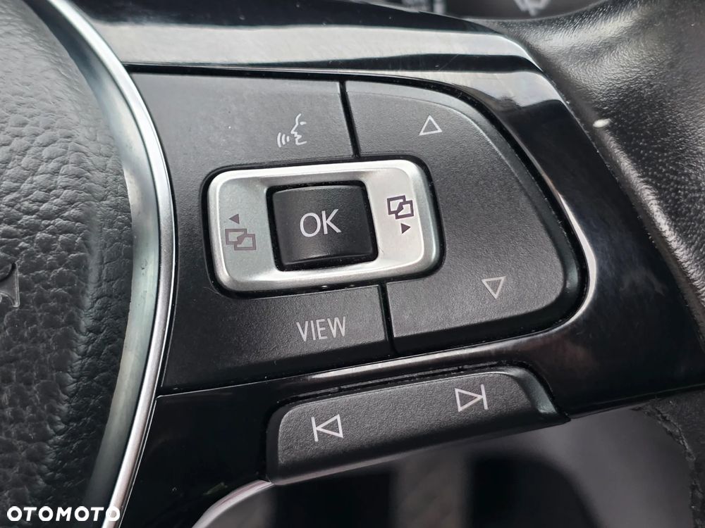 Volkswagen Golf VII 1.6 TDI BMT Highline - 10