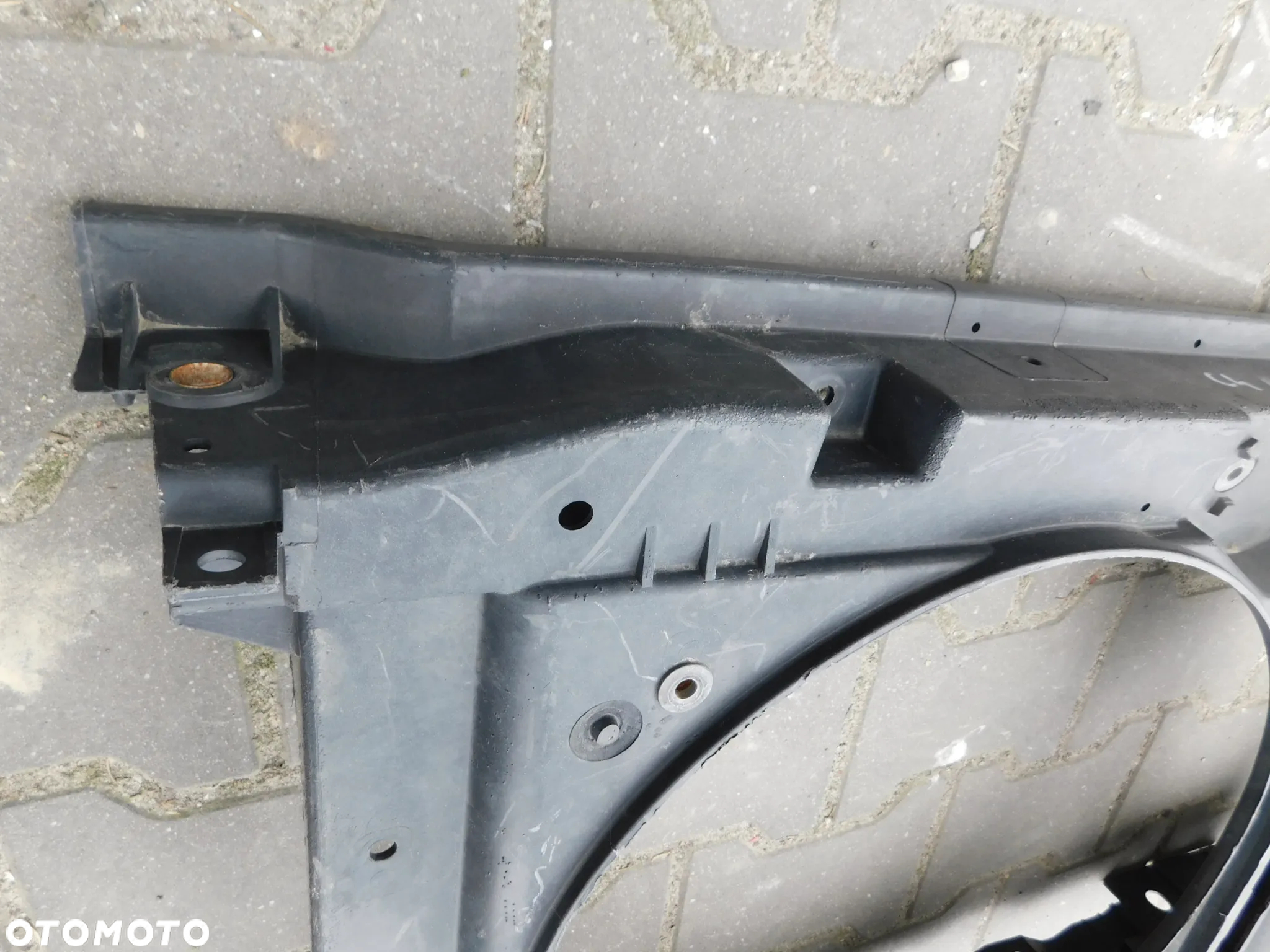 pas przedni PEUGEOT 3008 5008 2.0 HDI - 4