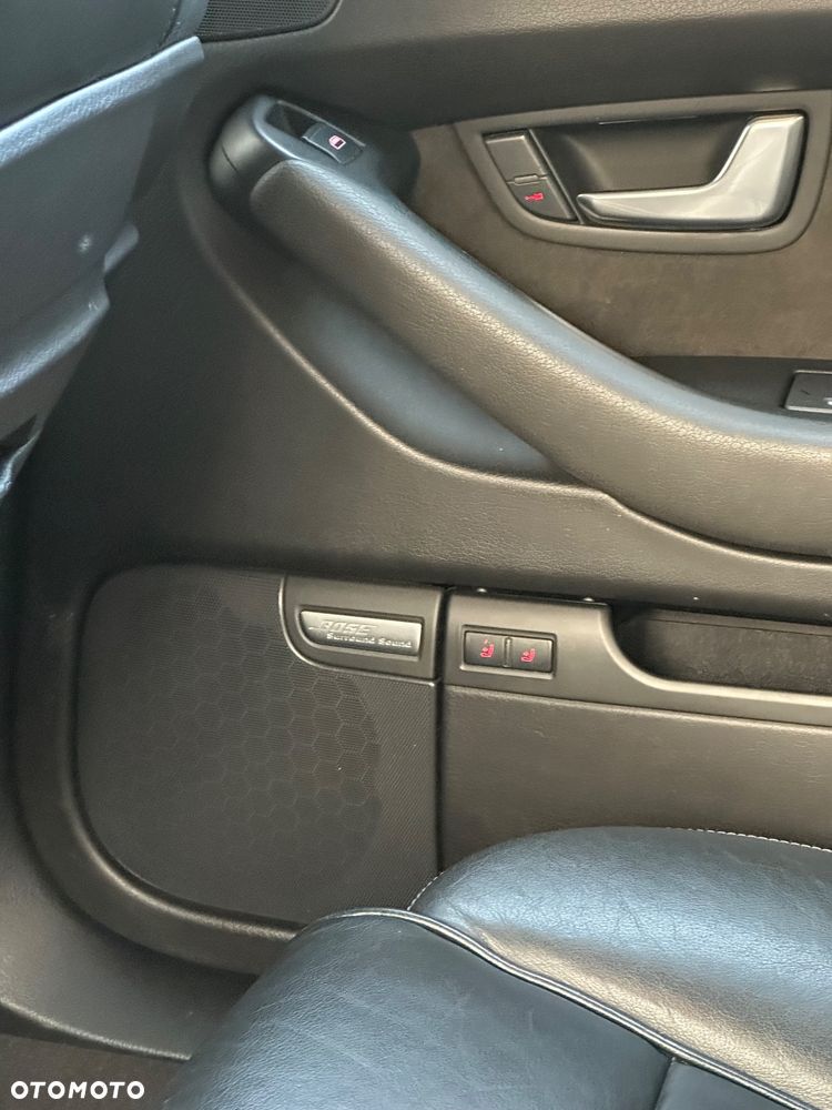 Audi A8 4.2 TDI DPF Quattro Langversion - 35